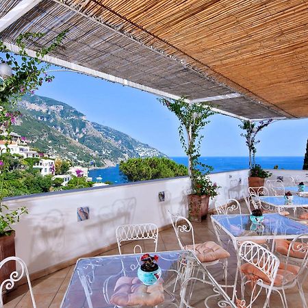 Hotel Vittoria Positano Esterno foto