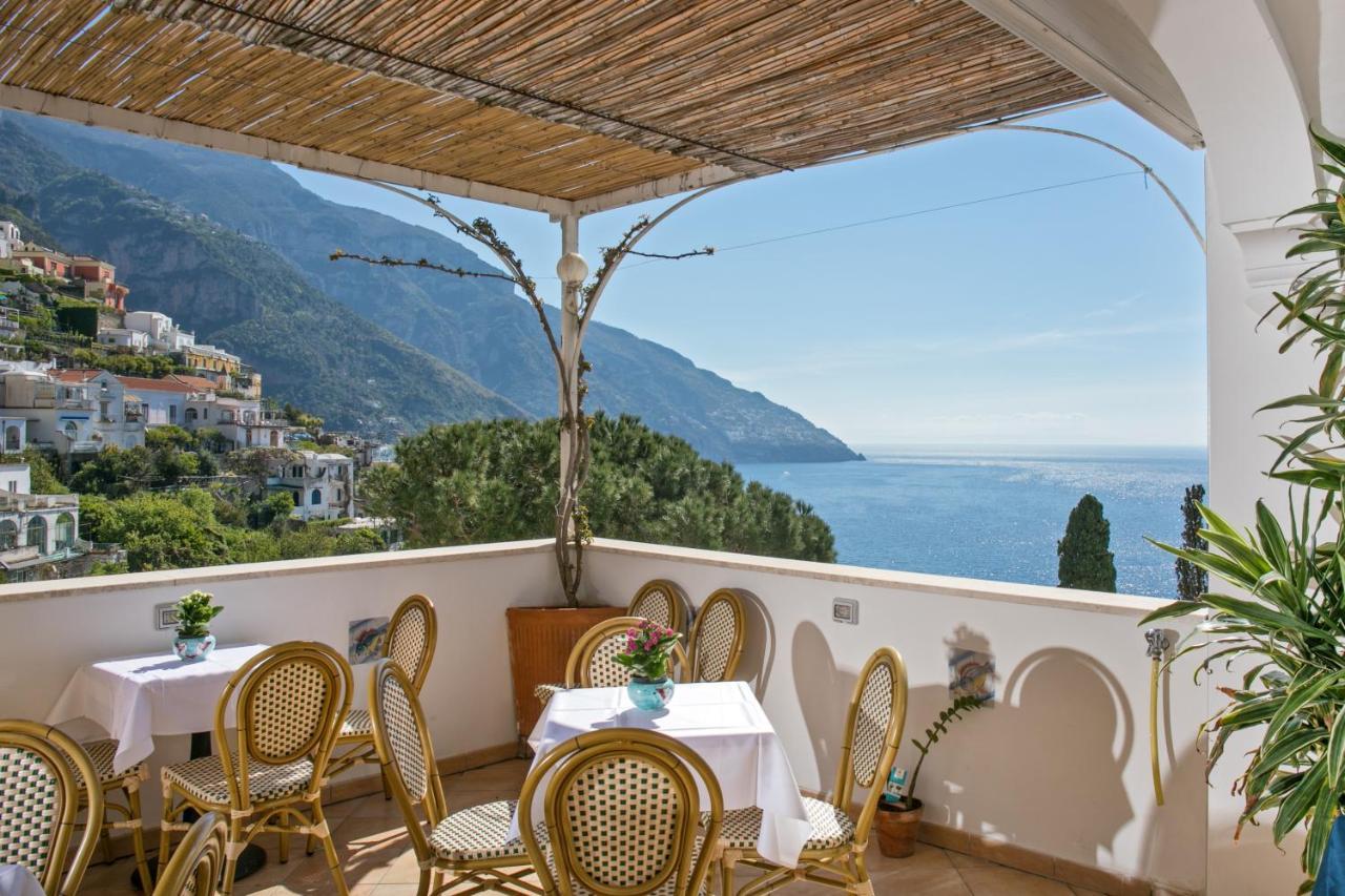 Hotel Vittoria Positano Esterno foto
