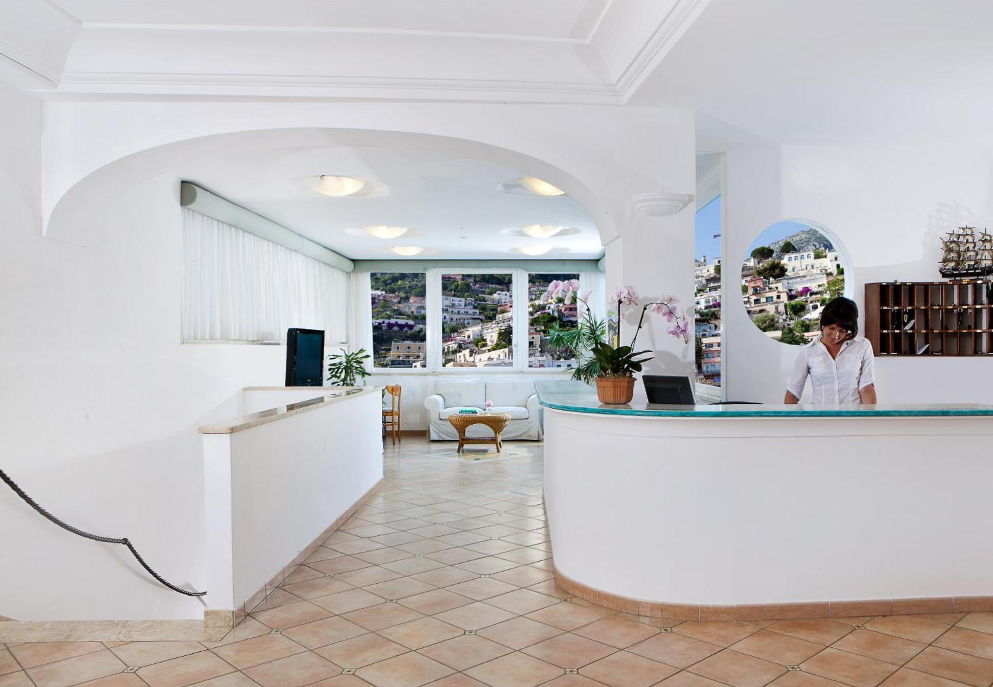 Hotel Vittoria Positano Esterno foto