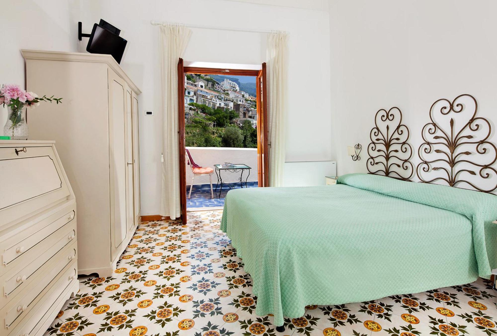 Hotel Vittoria Positano Esterno foto