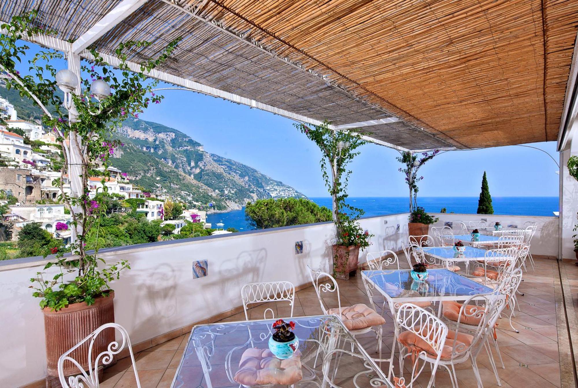 Hotel Vittoria Positano Esterno foto